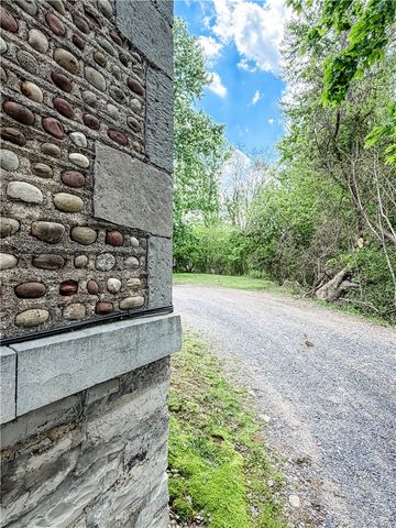 2518 West Main Street, Cato, NY 13033