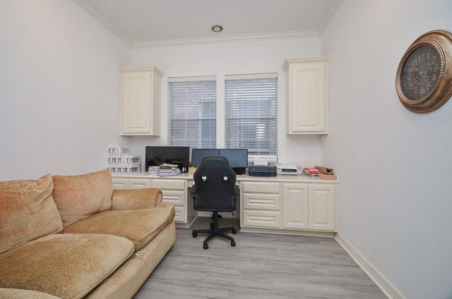 13511 Brookbluff Lane, Houston, TX 77077