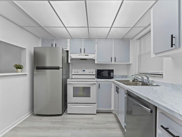 6800 Royal Palm Boulevard 207f, Margate, FL 33063