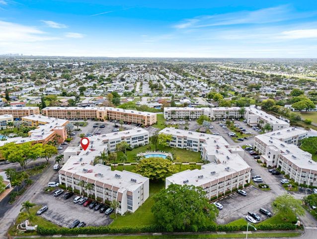 6800 Royal Palm Boulevard 207f, Margate, FL 33063