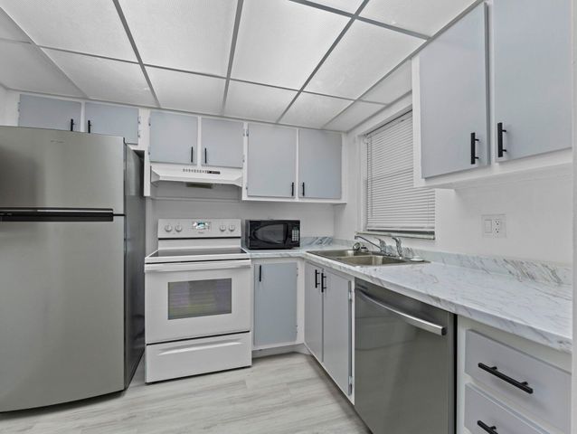 6800 Royal Palm Boulevard 207f, Margate, FL 33063