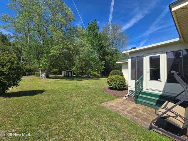 1836 Caracara Drive, New Bern, NC 28560