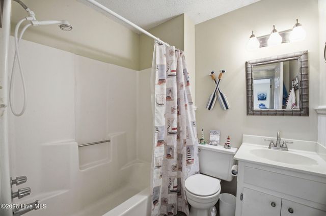 1836 Caracara Drive, New Bern, NC 28560