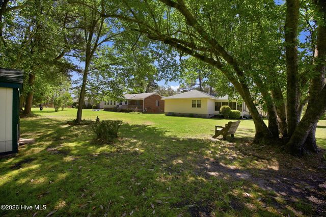 1836 Caracara Drive, New Bern, NC 28560