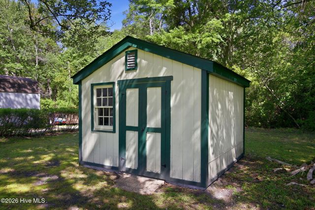 1836 Caracara Drive, New Bern, NC 28560