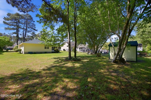 1836 Caracara Drive, New Bern, NC 28560