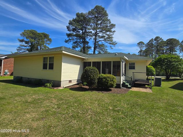1836 Caracara Drive, New Bern, NC 28560
