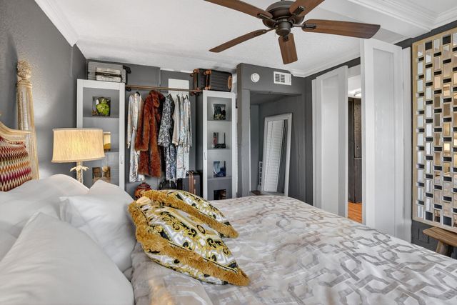 3050 NE 16th Avenue 207, Oakland Park, FL 33334