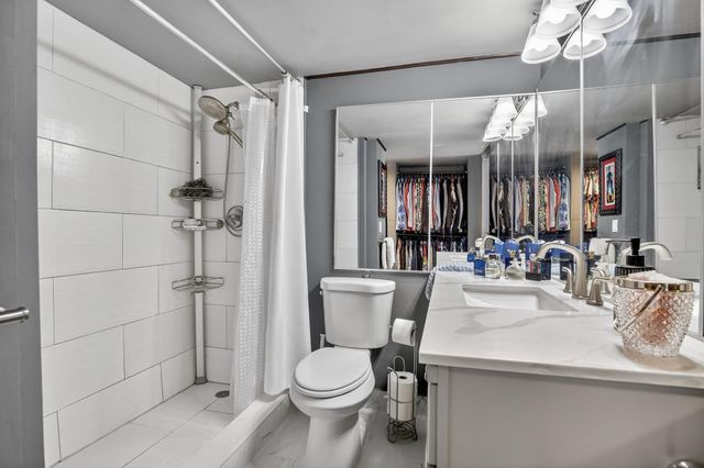 3050 NE 16th Avenue 207, Oakland Park, FL 33334