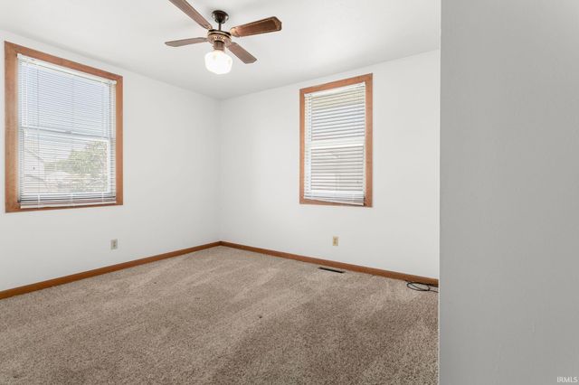 1104 W 8Th Street, Mishawaka, IN 46544