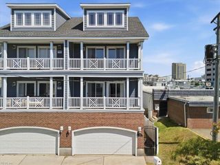 304 26th St # 1/2 # A, Virginia Beach, VA 23451
