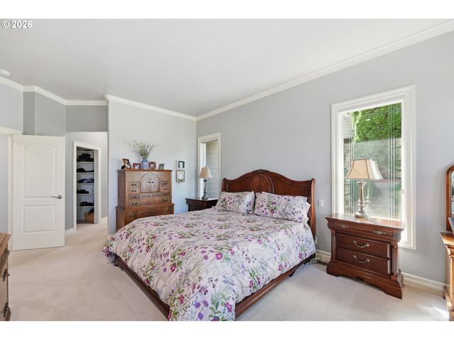 3910 MIRROR POND Way, Eugene, OR 97408