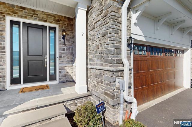 7 Saint Andrews Circle, River Vale, NJ 07675