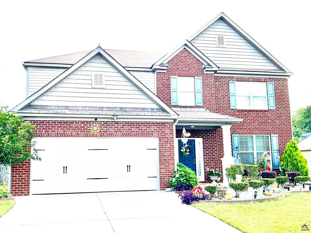 104 Chickasaw Court, Byron, GA 31008