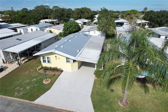 572 Dolphin Circle, Barefoot Bay, FL 32976