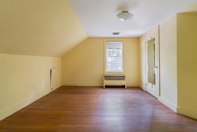 77 Jordan Rd, Brookline, MA 02446