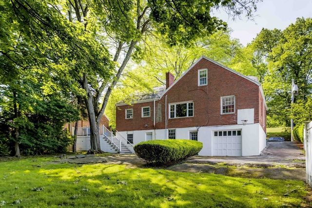 77 Jordan Rd, Brookline, MA 02446