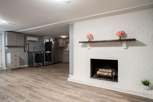 203 East Gilmer Park, Johnson City, TN 37604