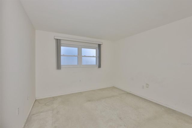 6100 21ST STREET N 9, St Petersburg, FL 33714