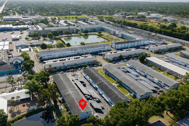 6100 21ST STREET N 9, St Petersburg, FL 33714