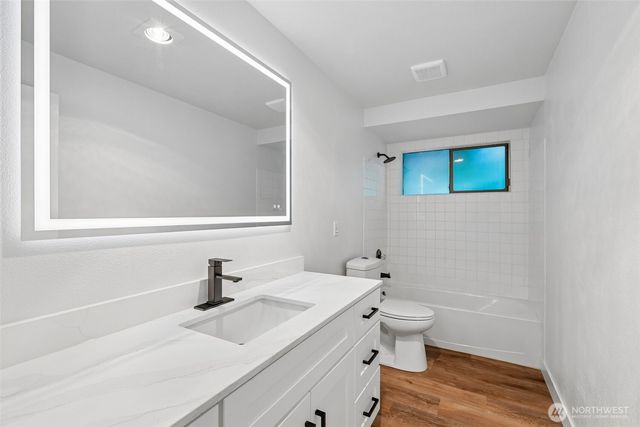 1508 NE Brockman Place, Seattle, WA 98125