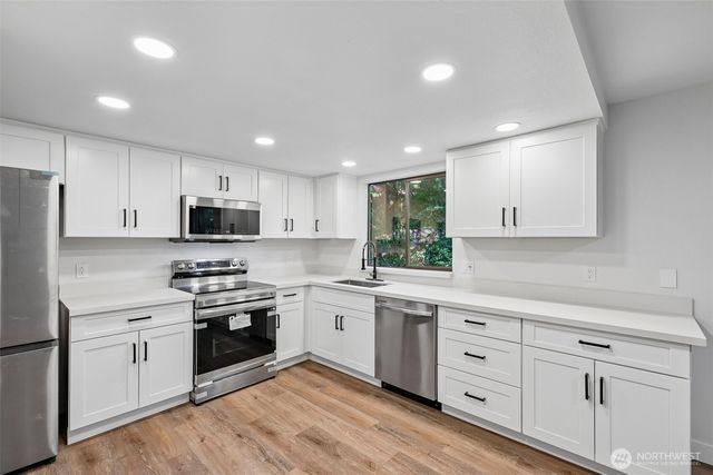 1508 NE Brockman Place, Seattle, WA 98125