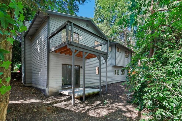 1508 NE Brockman Place, Seattle, WA 98125