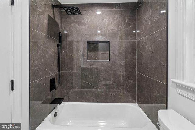 18 VISTA CT, Linden, VA 22642