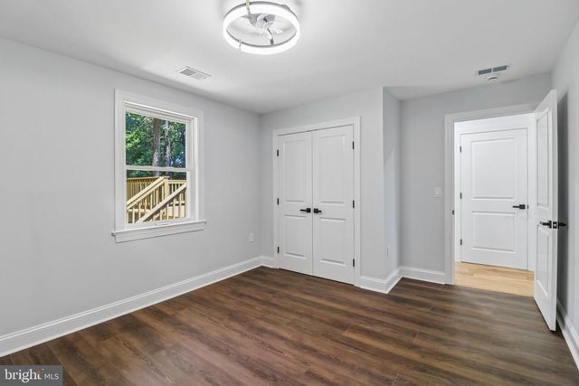 18 VISTA CT, Linden, VA 22642
