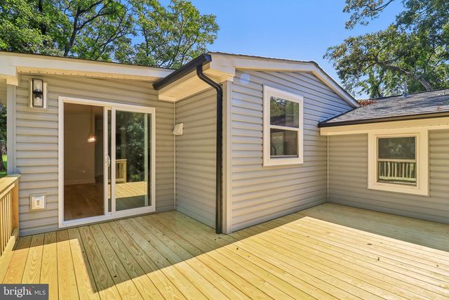 18 VISTA CT, Linden, VA 22642