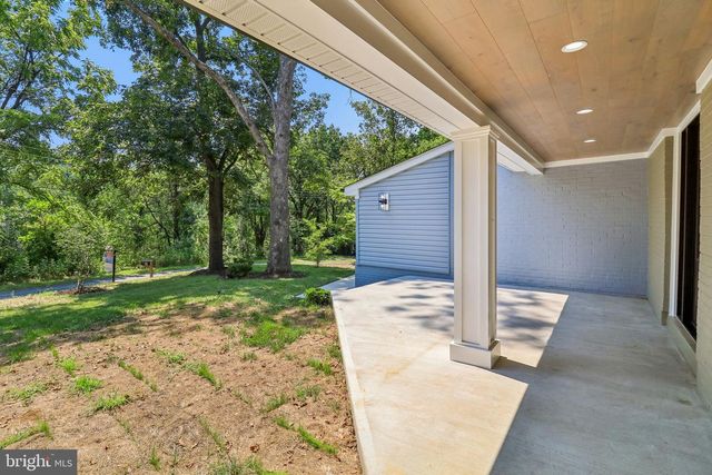 18 VISTA CT, Linden, VA 22642