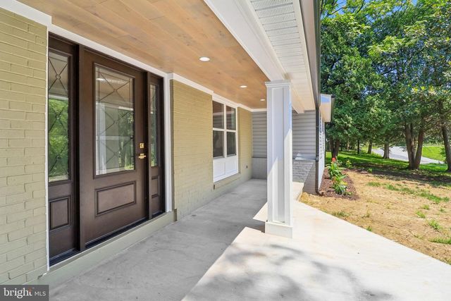 18 VISTA CT, Linden, VA 22642