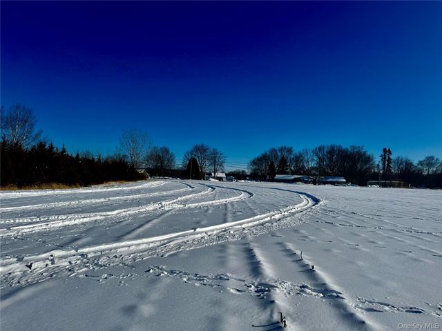 Rte 9, Hudson, NY 12541