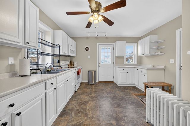 253 Adams Street, Fairhaven, MA 02719