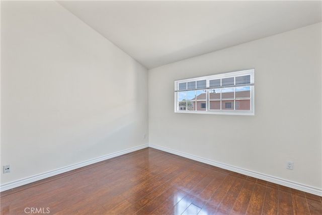 147 W Acacia 122, Glendale, CA 91204