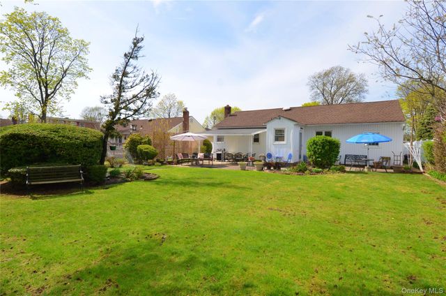 262 Cherry Place, East Meadow, NY 11554