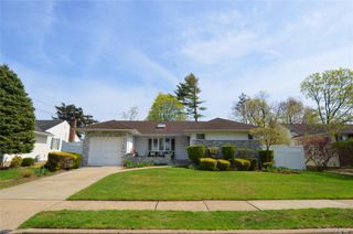 262 Cherry Place, East Meadow, NY 11554