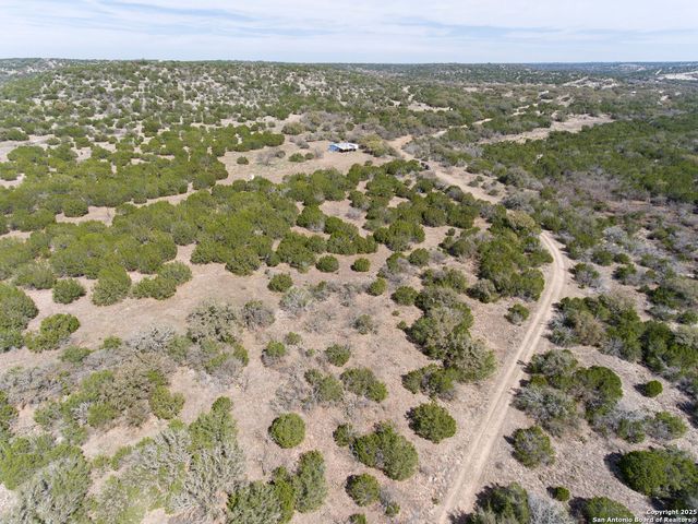 10344 RM 674, Rocksprings, TX 78880