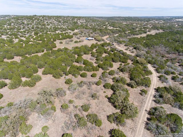 10344 RM 674, Rocksprings, TX 78880