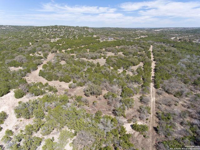 10344 RM 674, Rocksprings, TX 78880