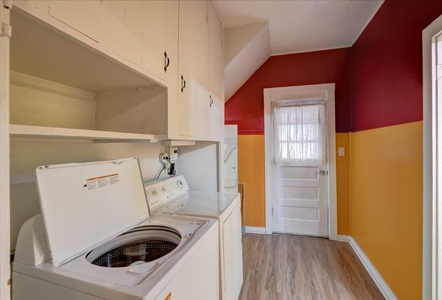 105 N Harrison Street, Stoughton, WI 53589