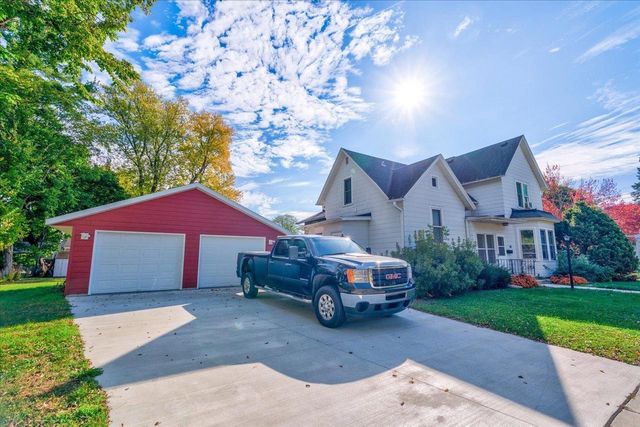 105 N Harrison Street, Stoughton, WI 53589