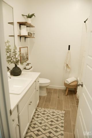 3312 Brook Grove Lane, Shafter, CA 93263