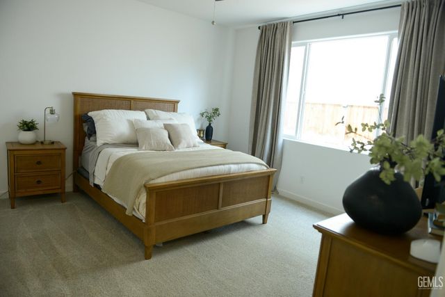 3312 Brook Grove Lane, Shafter, CA 93263