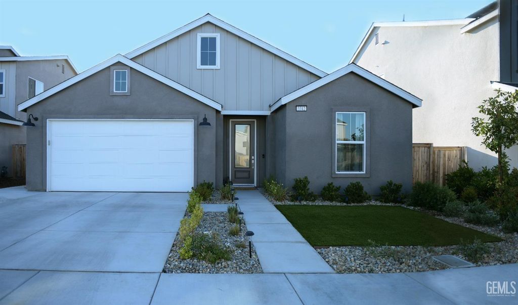 3312 Brook Grove Lane, Shafter, CA 93263