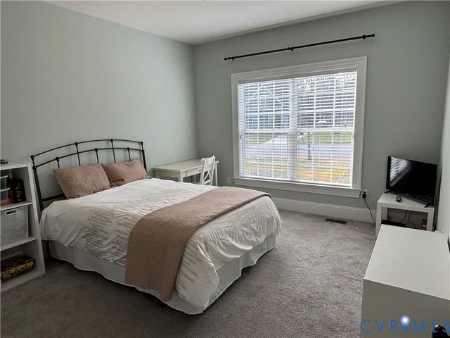 1512 Anchor Landing Dr, Chester, VA 23836