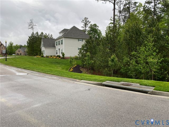 1512 Anchor Landing Dr, Chester, VA 23836