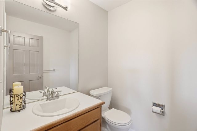 6407 N Park View Ln, Spokane, WA 99205