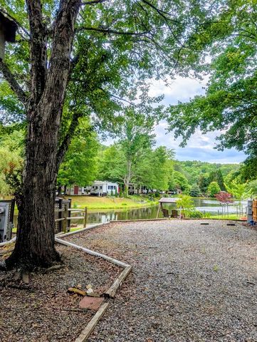 108 Choestoe Falls Circle, Blairsville, GA 30512