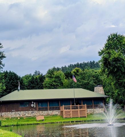 108 Choestoe Falls Circle, Blairsville, GA 30512